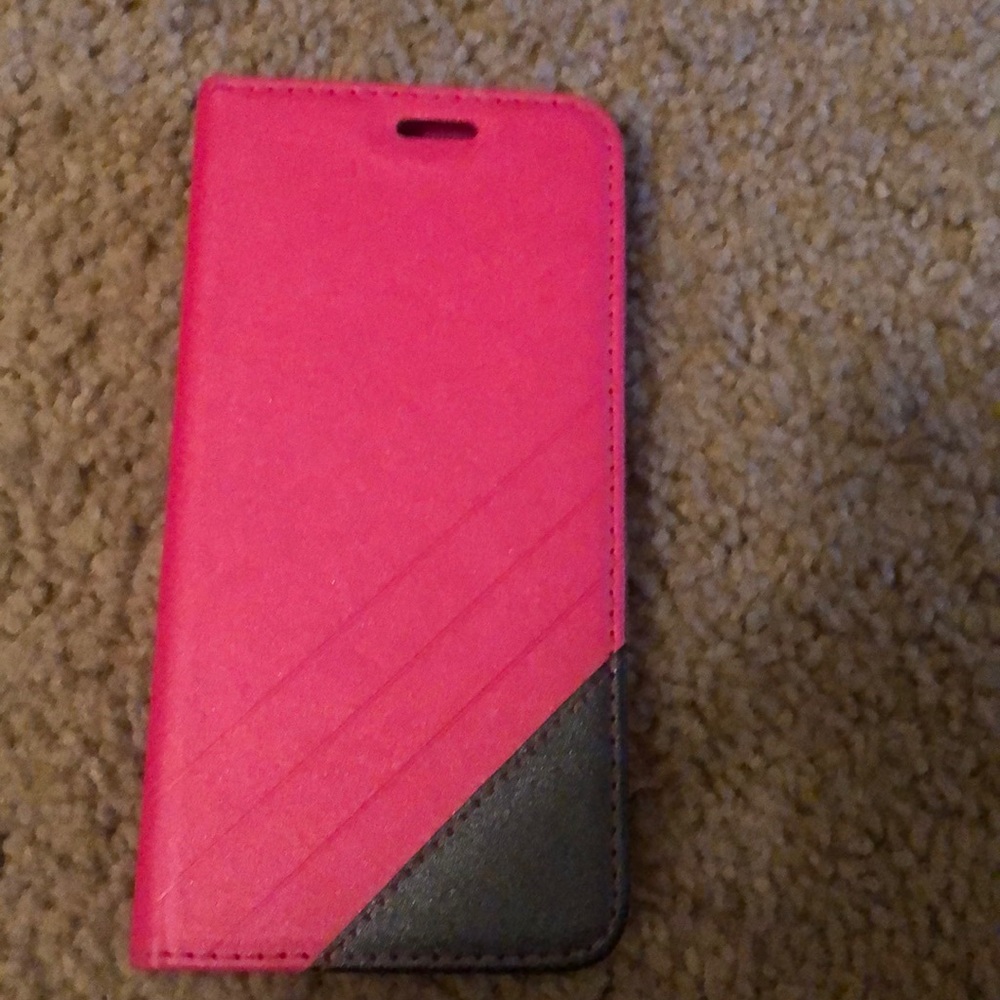 Pink Wallet Phone case for an IPhone 6s Plus